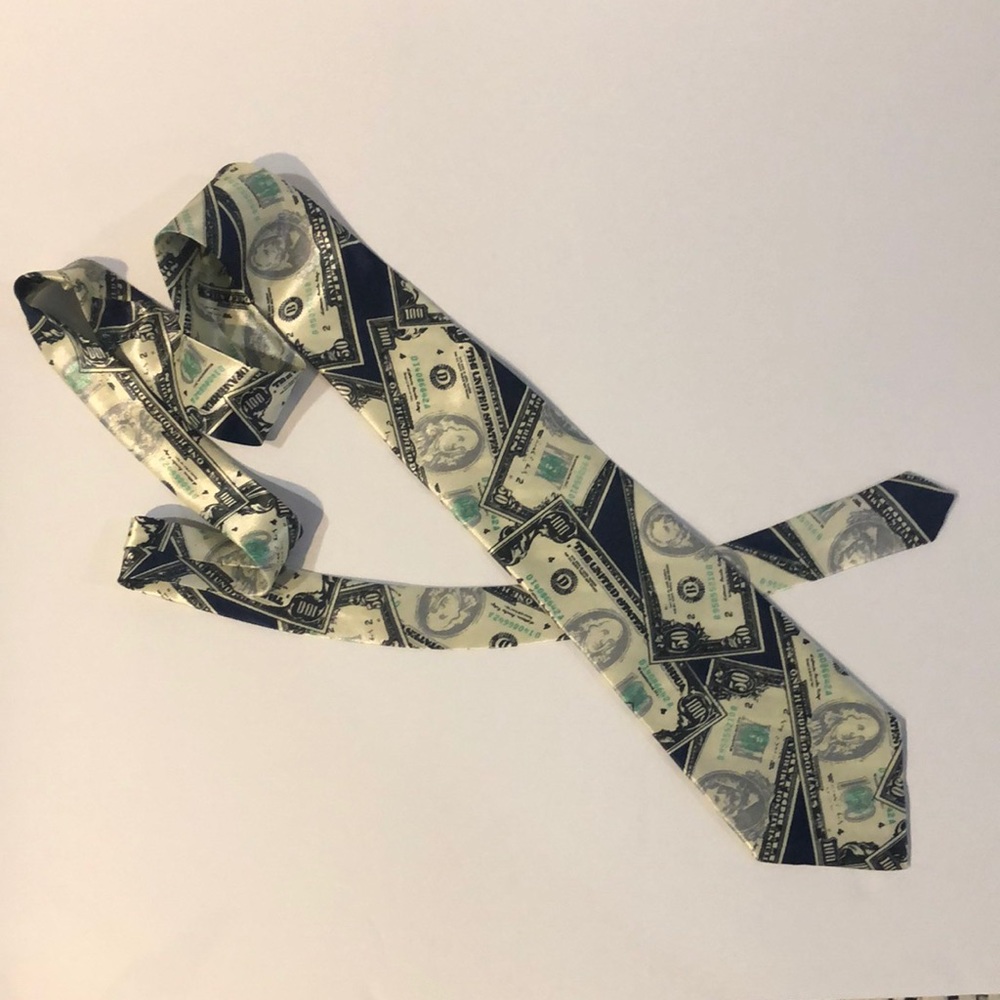 Money tie.